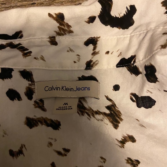 Calvin Klein Jeans Black and White Button Down - Picture 3 of 5